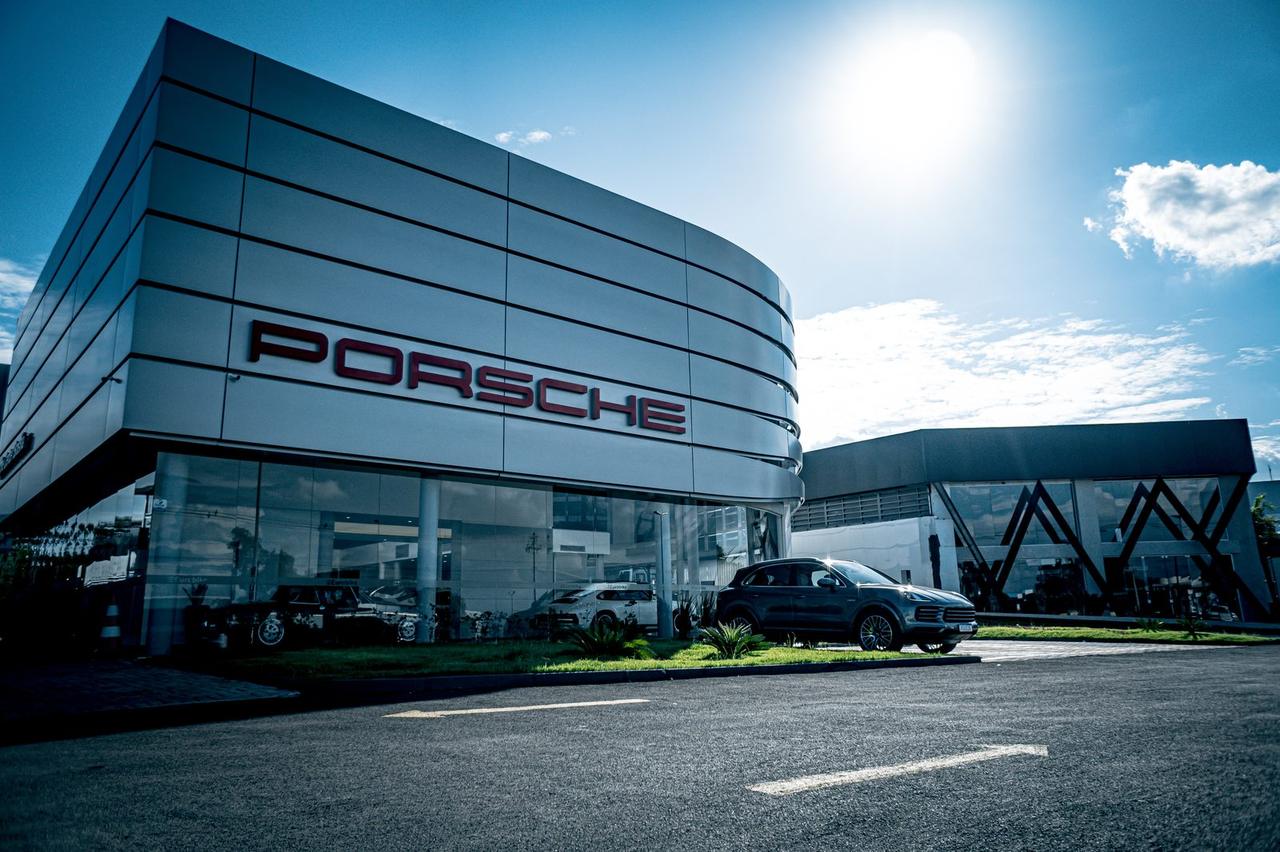 Porsche — foto 1